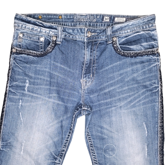 Miss Me | Boyfriend Capri Jeans | Size 30 - Picture 3 of 8